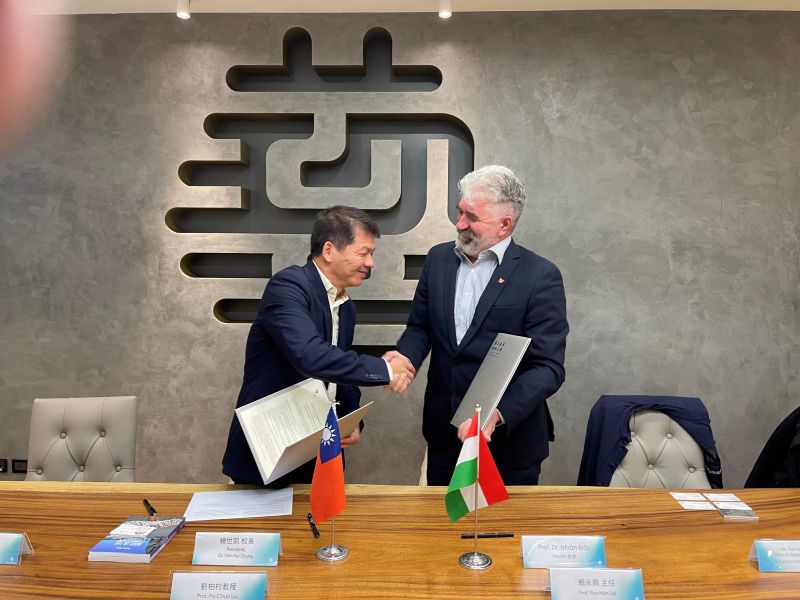 The Hungarian University of Fine Arts and National Taiwan University of Arts have Signed an MOU to Promote International Art Exchange
