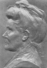 A M�V�SZ ANYJ�NAK ARCK�PE. TELCS EDE M�VE