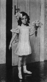 GYERMEK-ARCK�P JENDR�SSIK JEN� FESTM�NYE