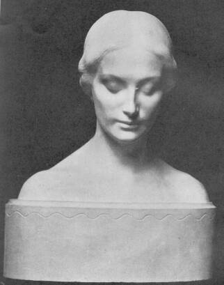 A M�CSARNOK T�LI KI�LL�T�S�B�L N�I FEJ LUX ELEK SZOBORM�VE