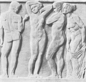 A M�CSARNOK TAVASZI KI�LL�T�S�B�L PARIS �T�LETE DAMK� J�ZSEF SZOBORM�VE