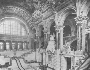 A BUDAPESTI IGAZS�G�GYI PALOTA A NAGY CSARNOK