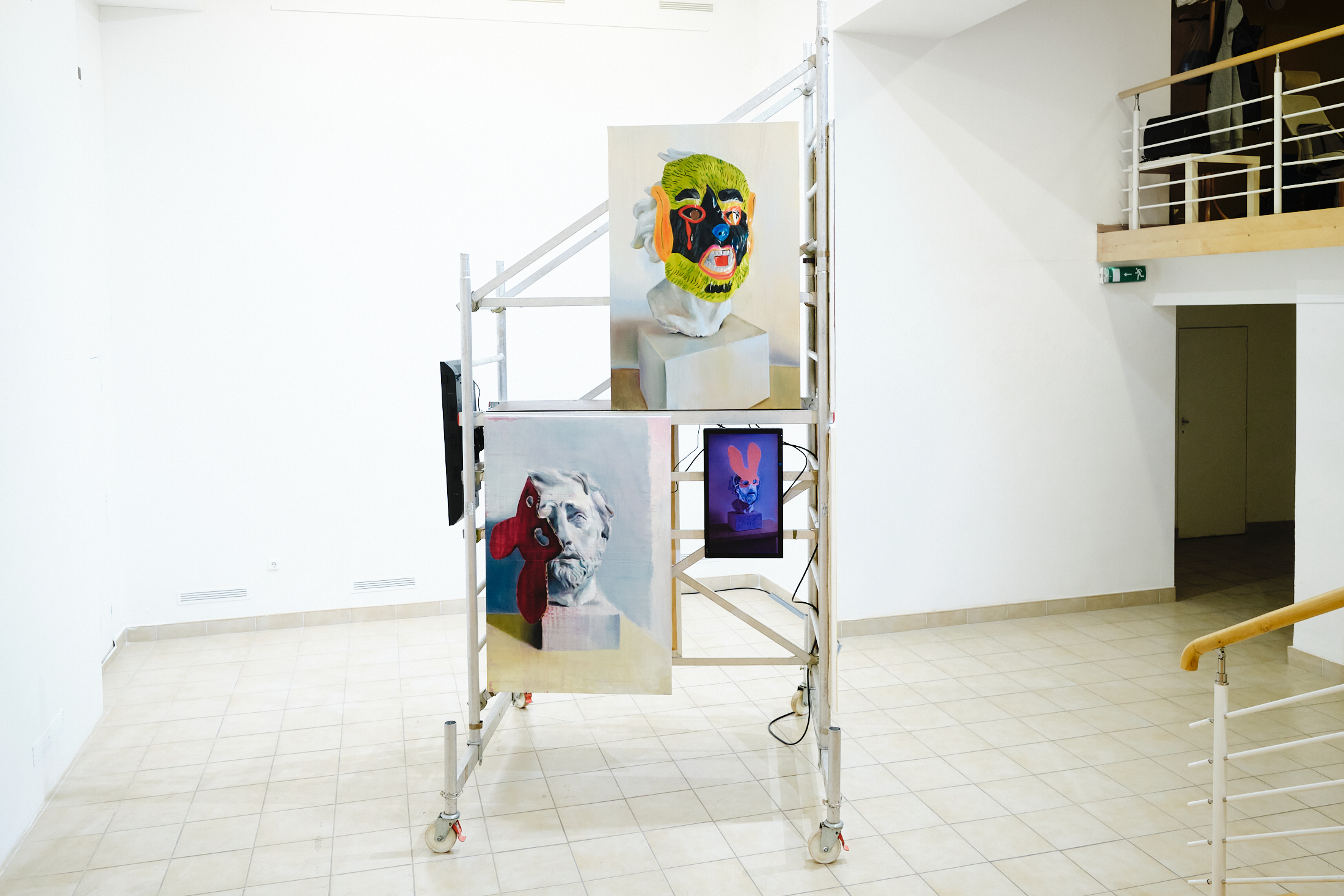 Szoborfej a Nappaliban