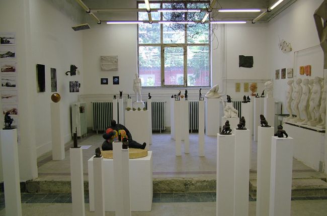 Az MKE hallgatóinak év végi szakmai kiállítása 2009 (Epreskert)