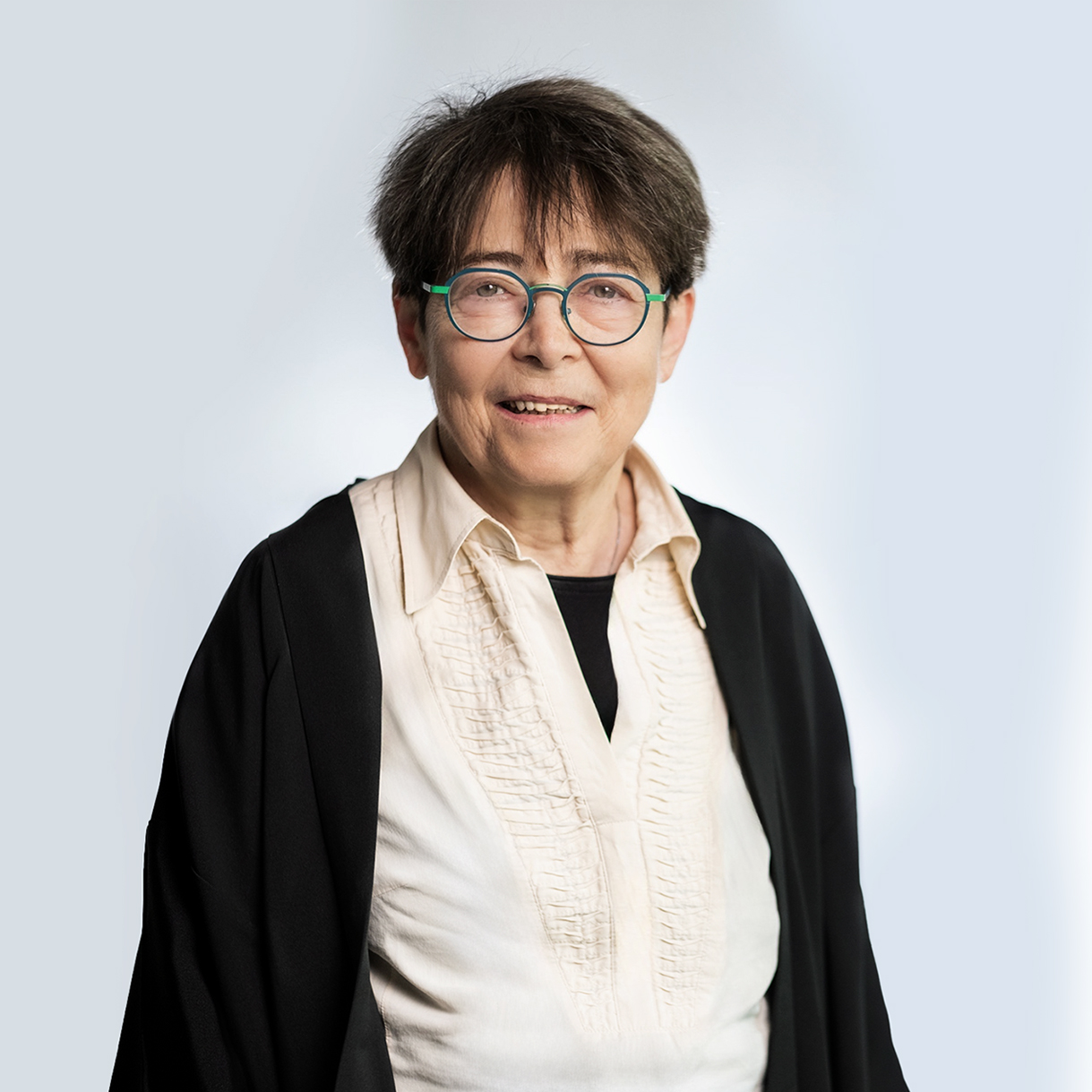 Dr. habil. Csanádi Judit DLA